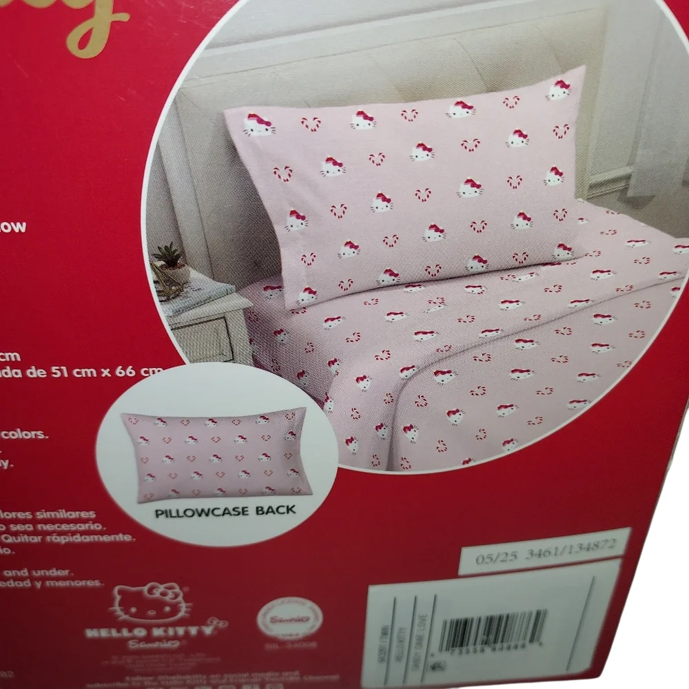 Brand New Sanrio Hello Kitty Twin Size Bed Sheet Set (3-Piece) Christmas Theme
